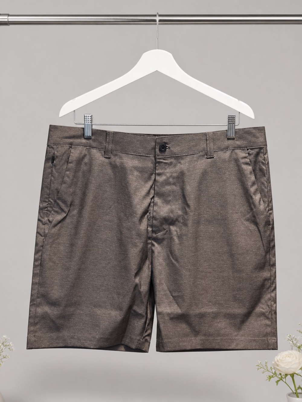 NWT Men’s Gray Stretch Woven Sport Golf Casual Shorts - Size 38